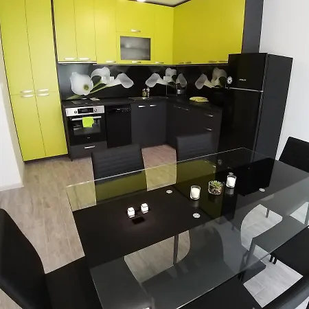 трапезица Apartament Veliko Tărnovo