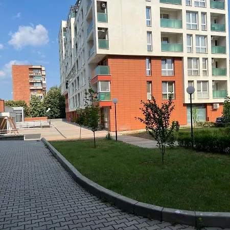 Apartment трапезица
